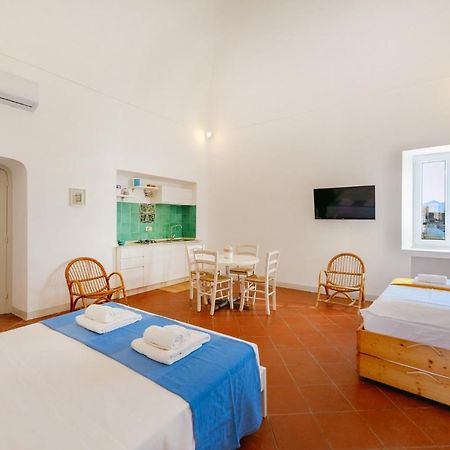 Torretta Corricella- Punta Serra Procida Zewnętrze zdjęcie
