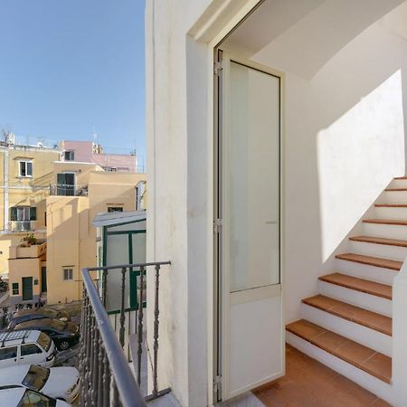 Torretta Corricella- Punta Serra Procida Zewnętrze zdjęcie