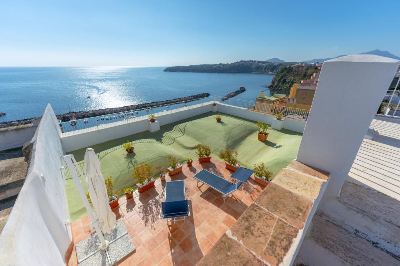 Torretta Corricella- Punta Serra Procida Zewnętrze zdjęcie
